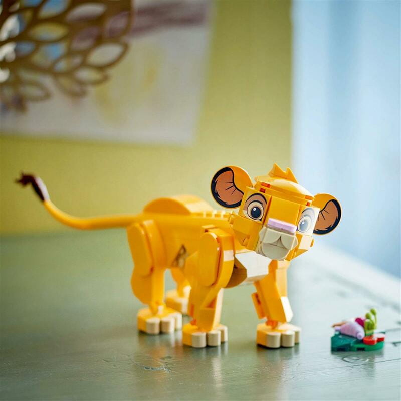 Конструктор LEGO Disney Левеня Сімба (43243)