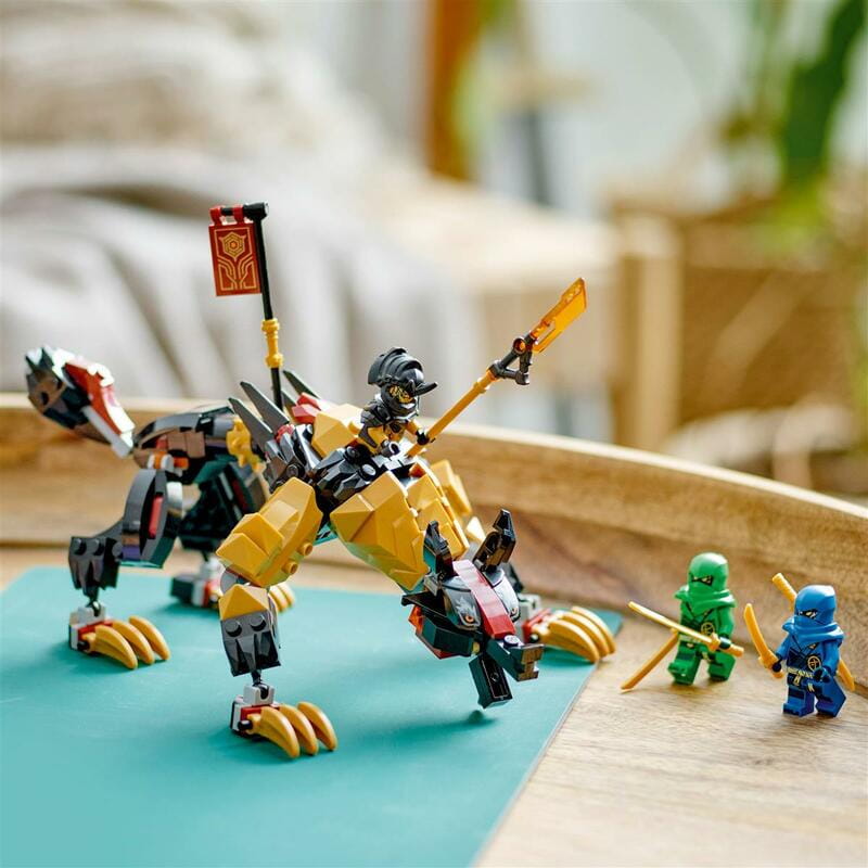 Конструктор LEGO Ninjago Імперський гончак мисливця на драконів (71790)