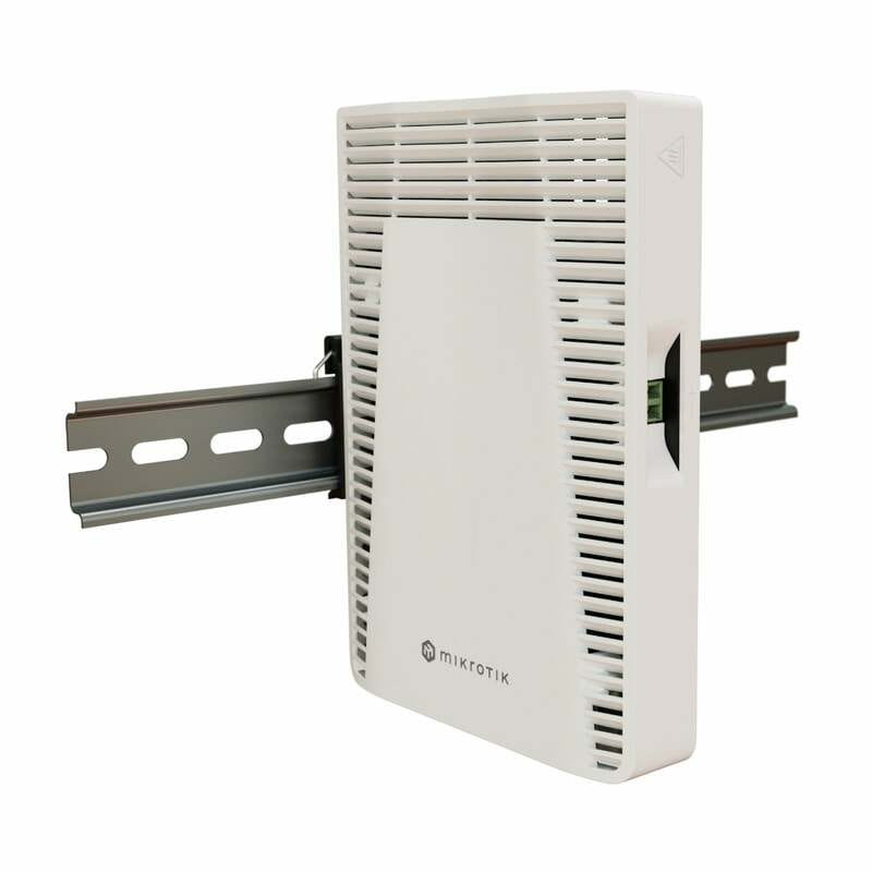 Комутатор MikroTik CRS304-4XG-IN