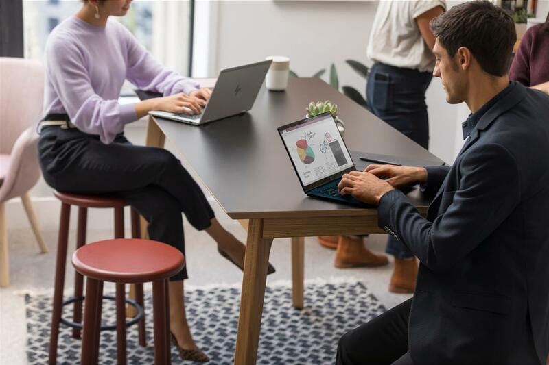 Ноутбук HP EliteBook 860 G11 (A37BWET) Silver