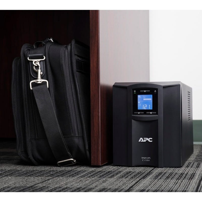 ИБП APC Smart-UPS C 1500VA LCD (SMC1500IC)
