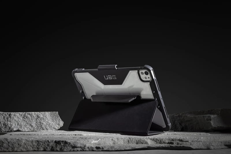Чехол-книжка Urban Armor Gear Plyo для Apple iPad Pro 11" (5th Gen 2024) Black/Ice (124477114043)