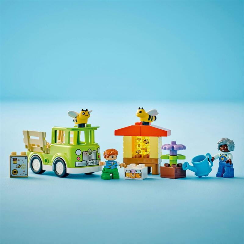 Конструктор LEGO Duplo Town Догляд за бджолами та вуликами (10419)