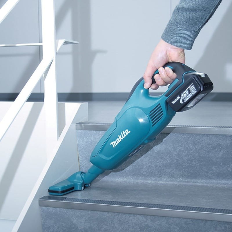 Акумуляторний пилосос Makita CL107FDZ