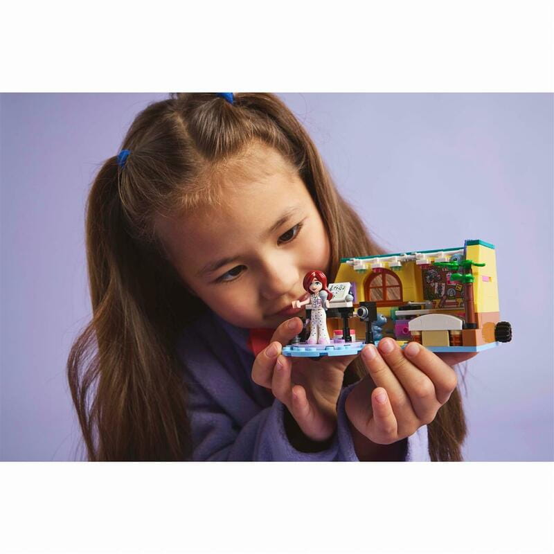 Конструктор LEGO Friends Комната Пейсли (42647)