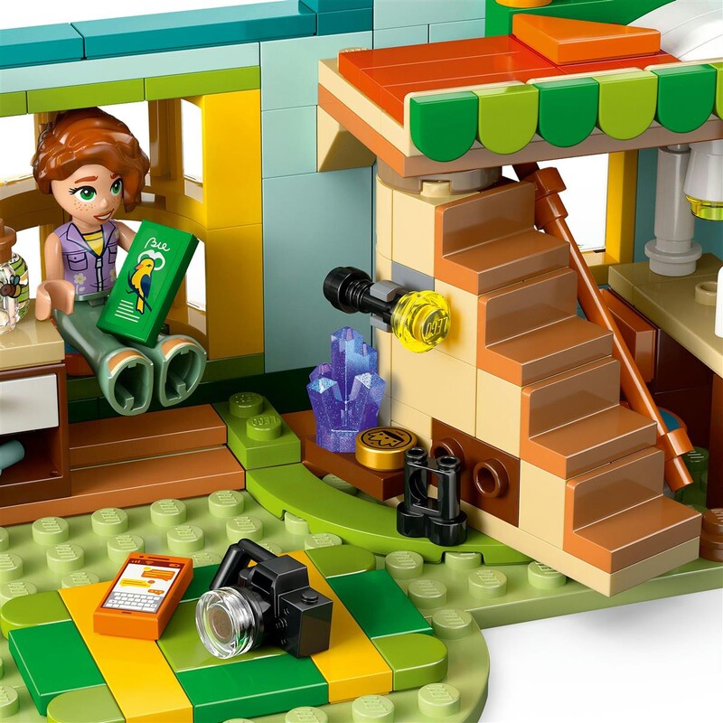 Конструктор LEGO Friends Кімната Отом (42646)