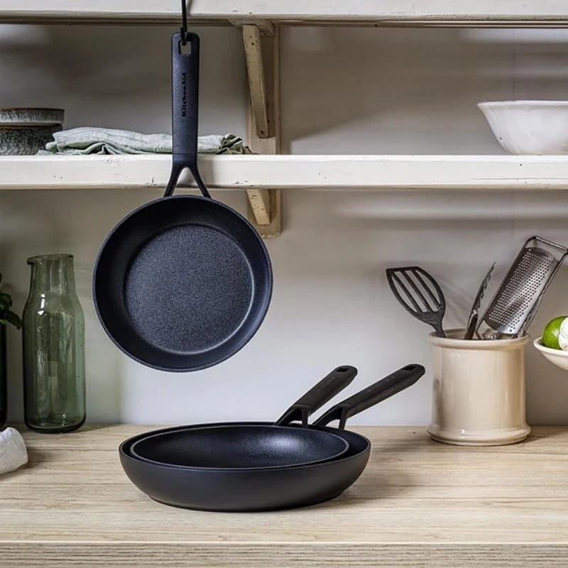 Набор сковородок KitchenAid Classic Forged Aluminium 2 предмета (CC003569-001)