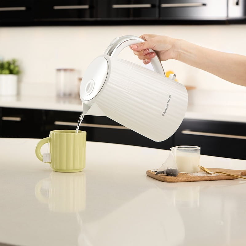 Электрочайник Russell Hobbs 27360-70 Eden