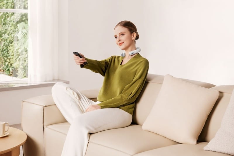 Масажер для шиї SKG K5-3 Pro Neck massager