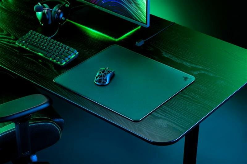 Ігрова поверхня Razer Atlas Speed/Control Black (RZ02-04890100-R3M1)