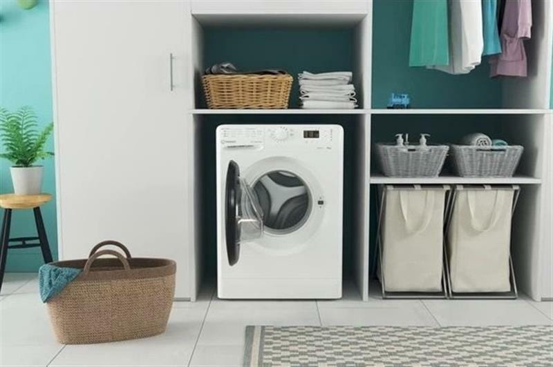 Стиральная машина Indesit OMTWSA 61053 WK EU