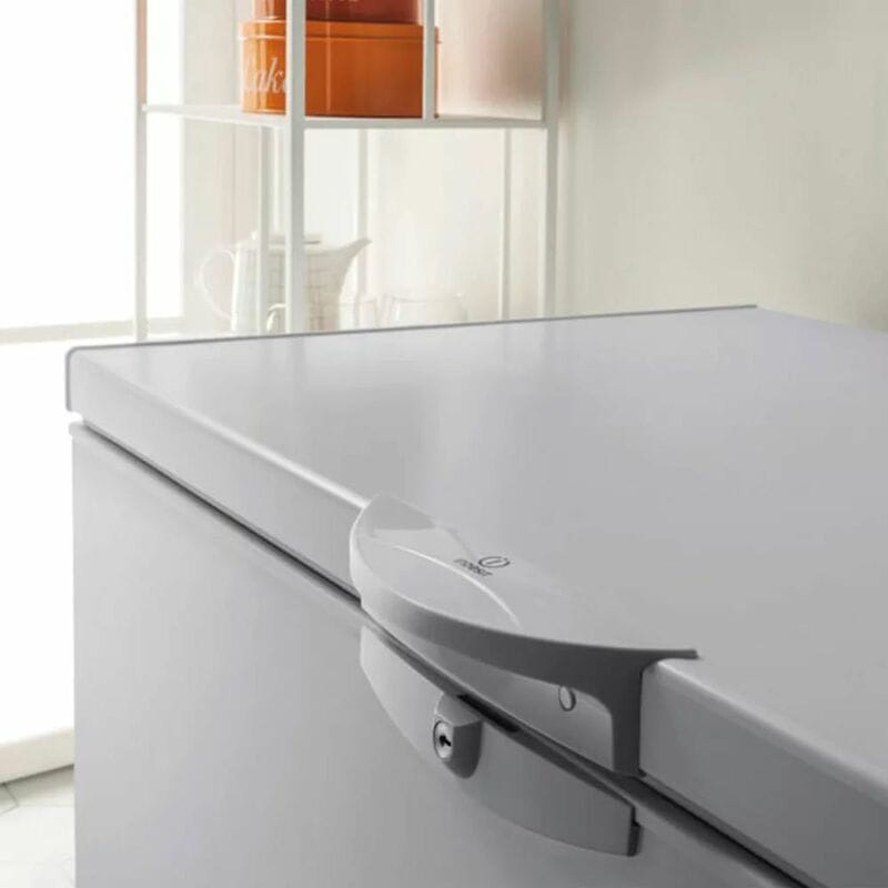 Морозильный ларь Indesit OS 1A 400 H 1