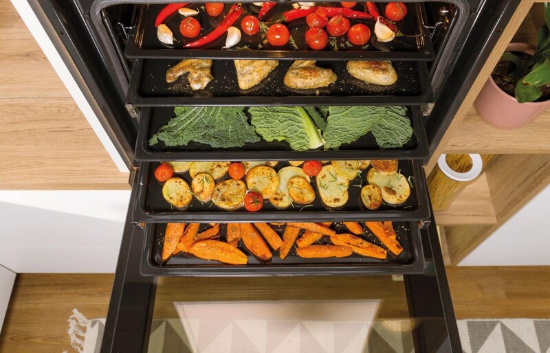 Встраиваемый комплект Варочная поверхность Gorenje GI6401BSC + Духовой шкаф Gorenje BOS6737E06BG