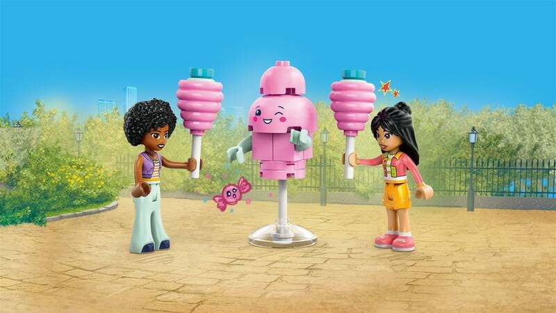 Конструктор LEGO Friends Ятка со сладкой ватой и скутер (42643)