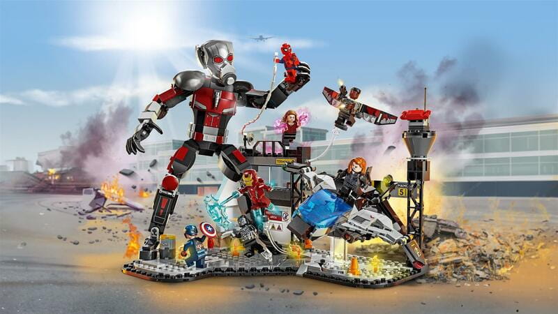 Конструктор LEGO Super Heroes Перший месник: Протистояння Пригодницька битва (76314)
