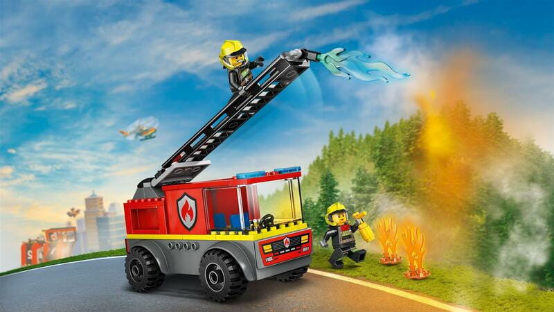Конструктор LEGO City Пожежна машина з драбиною (60463)