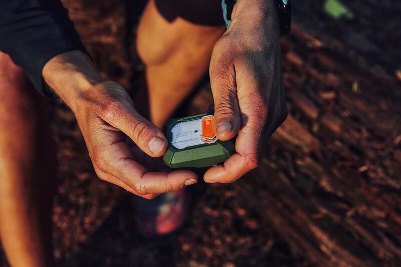 Чехол для наушников Urban Armor Gear Plasma для Apple AirPods (Gen 4, 2024) Olive Drab (104129117272)