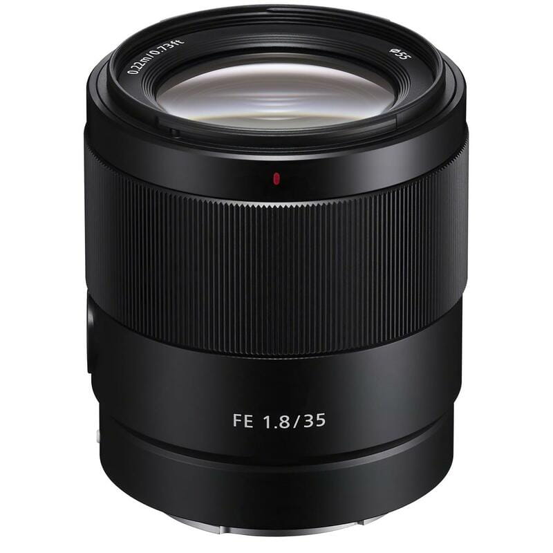Объектив Sony 35mm F1.8 NEX FF (SEL35F18F.SYX)