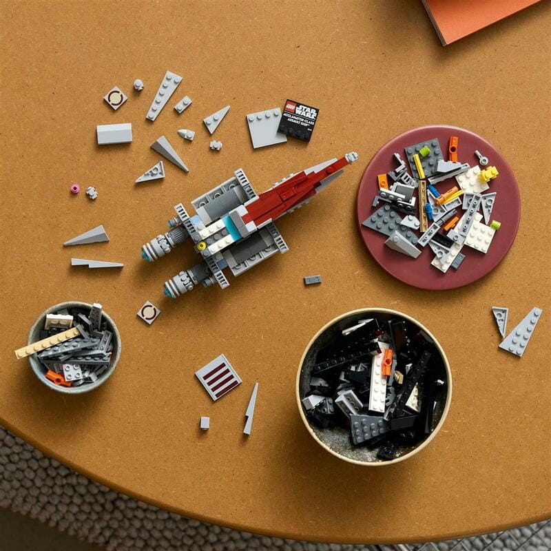 Конструктор LEGO Star Wars Штурмовий корабель класу Аккламатор (75404)