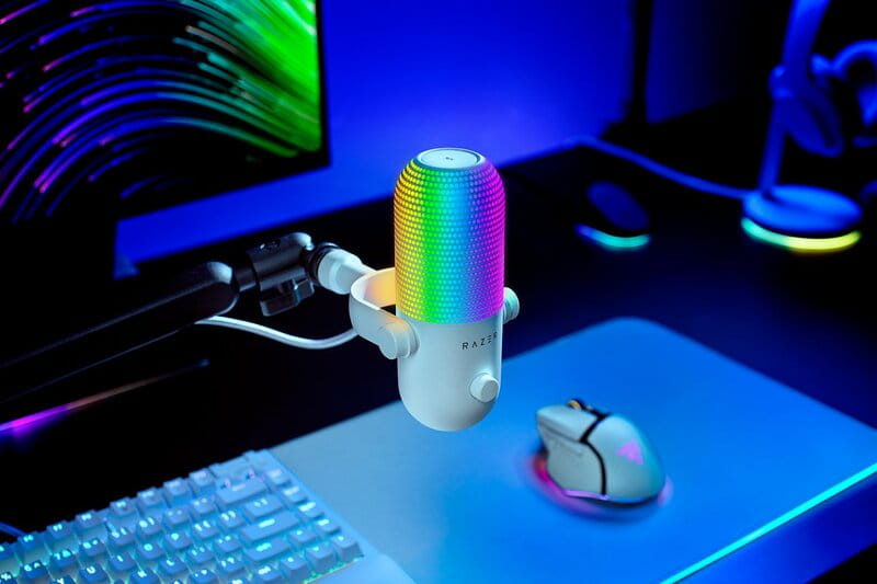 Микрофон Razer Seiren V3 Chroma White (RZ19-05060200-R3M1)