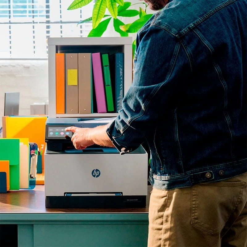 Багатофункціональний пристрій A4 кол. HP Color LaserJet Pro MFP 3303sdw з Wi-Fi (499M6A)