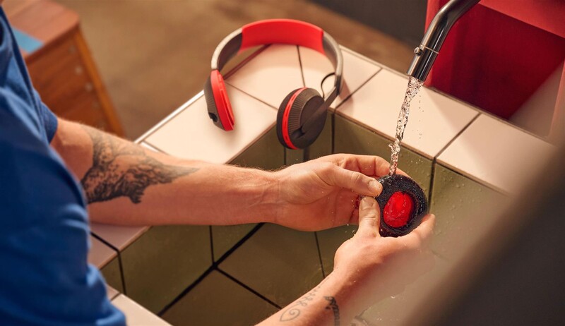 Bluetooth-гарнітура Philips Over-Ear Black Red (TAA6219BK/00)