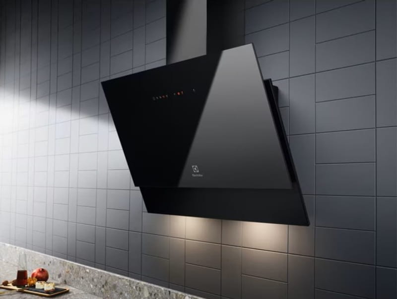 Вытяжка Electrolux LFV616K