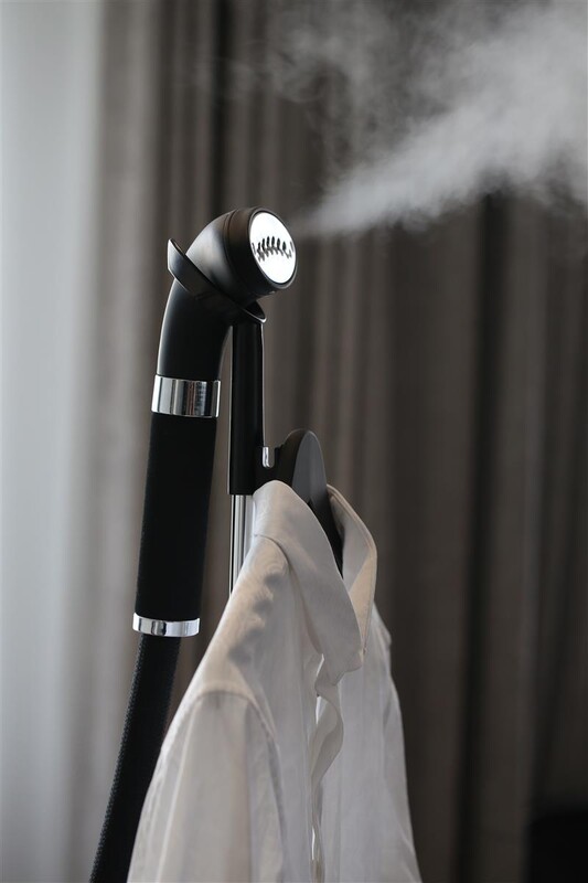 Відпарювач SteamOne EUJK300B