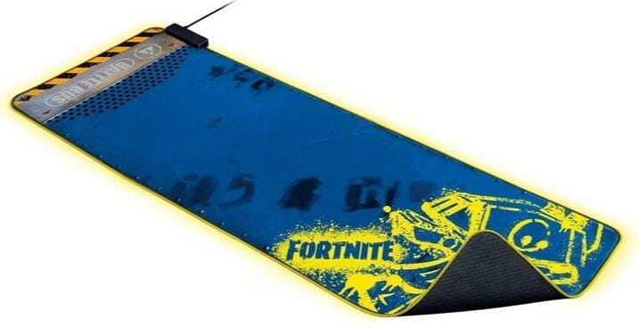 Игровая поверхность Razer Goliathus Chroma Extended Fortnite (RZ02-02500800-R3M1)