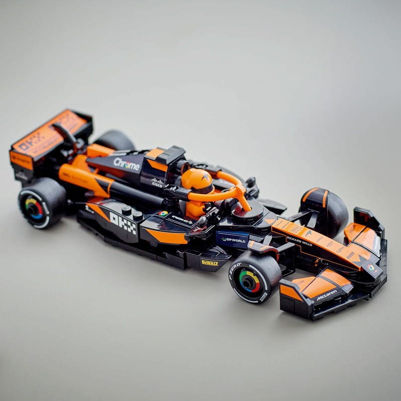 Конструктор LEGO Speed Champions Автомобиль для гонок McLaren F1 Team MCL38 (77251)