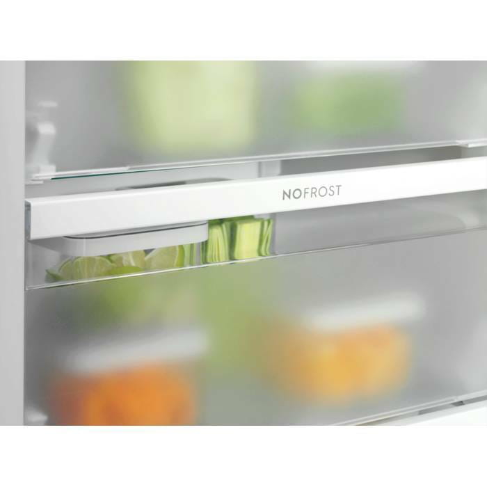 Встраиваемая морозильная камера Electrolux EUN7NE18S
