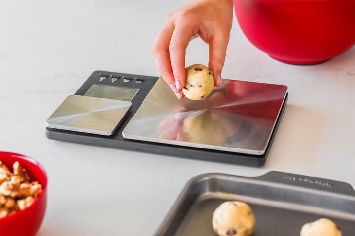 Весы KitchenAid KQ909G