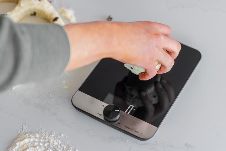 Весы KitchenAid KQ908G