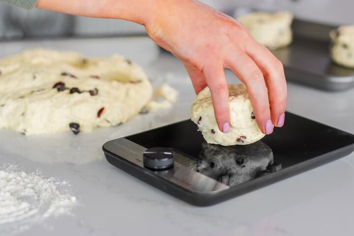 Весы KitchenAid KQ908G