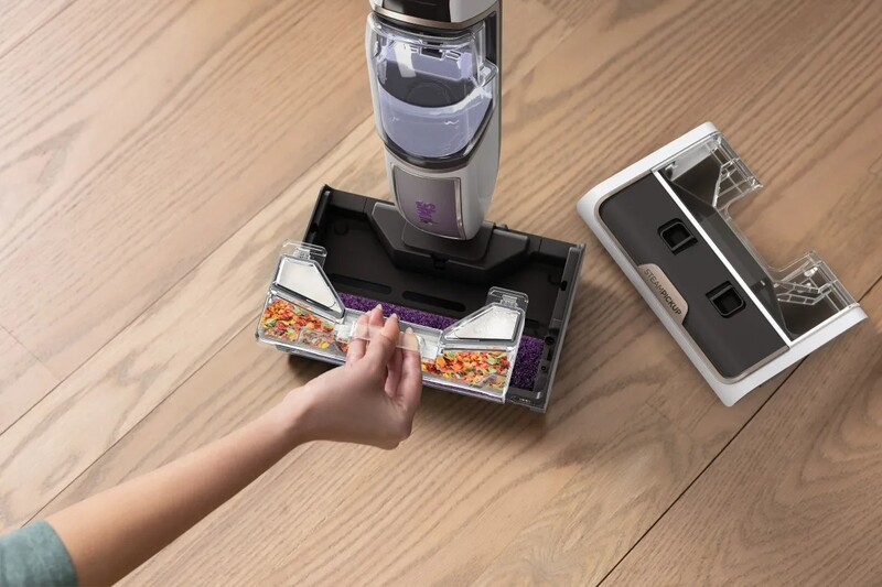 Паровая швабра Shark SteamPickUp SD200EU