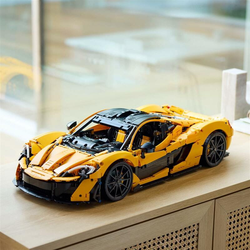 Конструктор LEGO Technic McLaren P1 (42172)