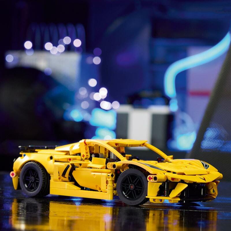 Конструктор LEGO Technic Chevrolet Corvette Stingray (42205)