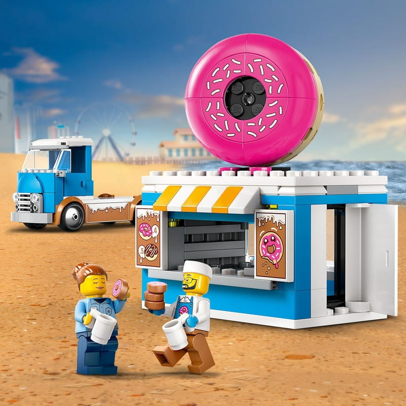 Конструктор LEGO City Вантажівка з пончиками (60452)