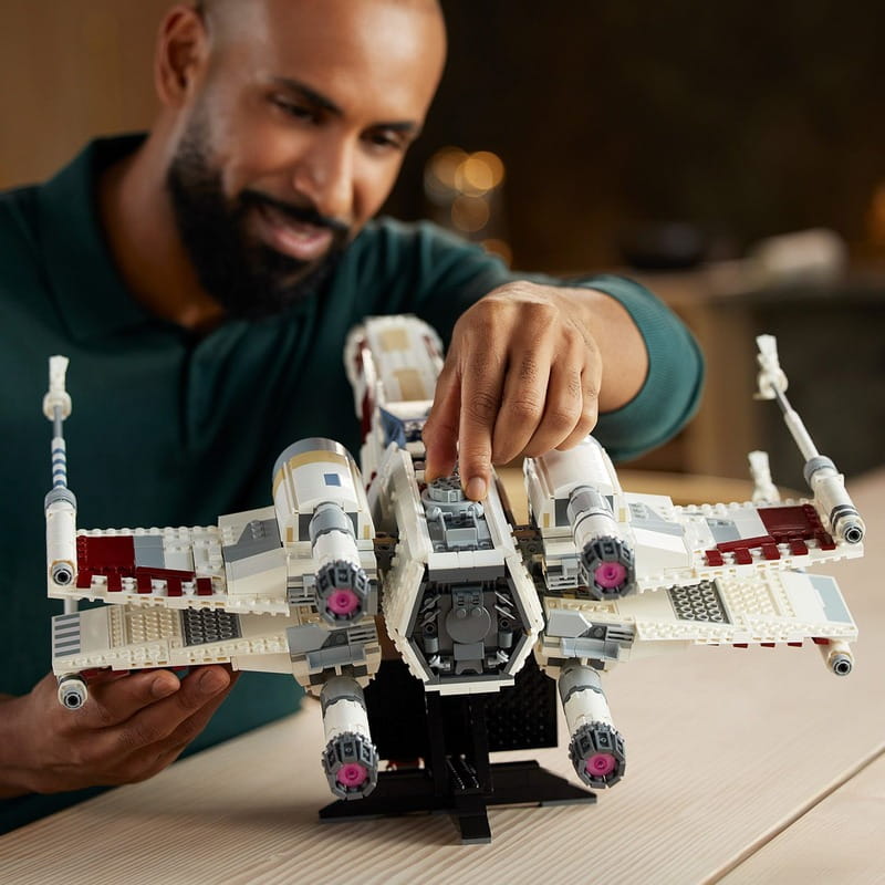 Конструктор LEGO Star Wars Истребитель X-Wing (75355)