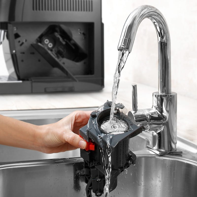 Кофемашина Delonghi ECAM 13.123 B