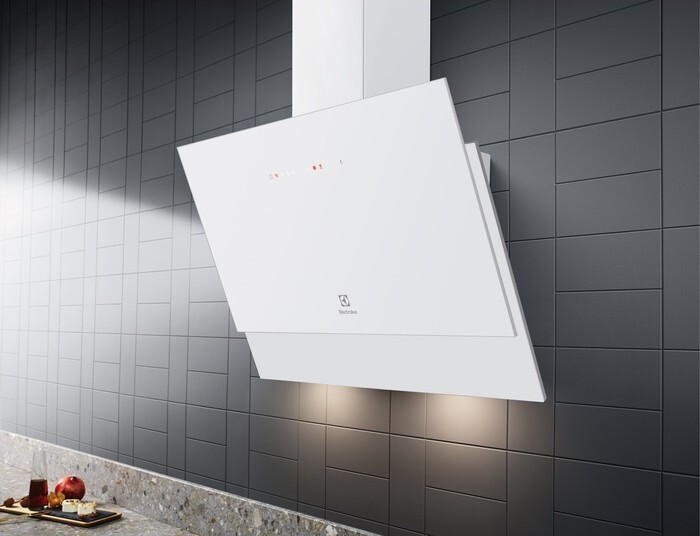 Вытяжка Electrolux LFV616W