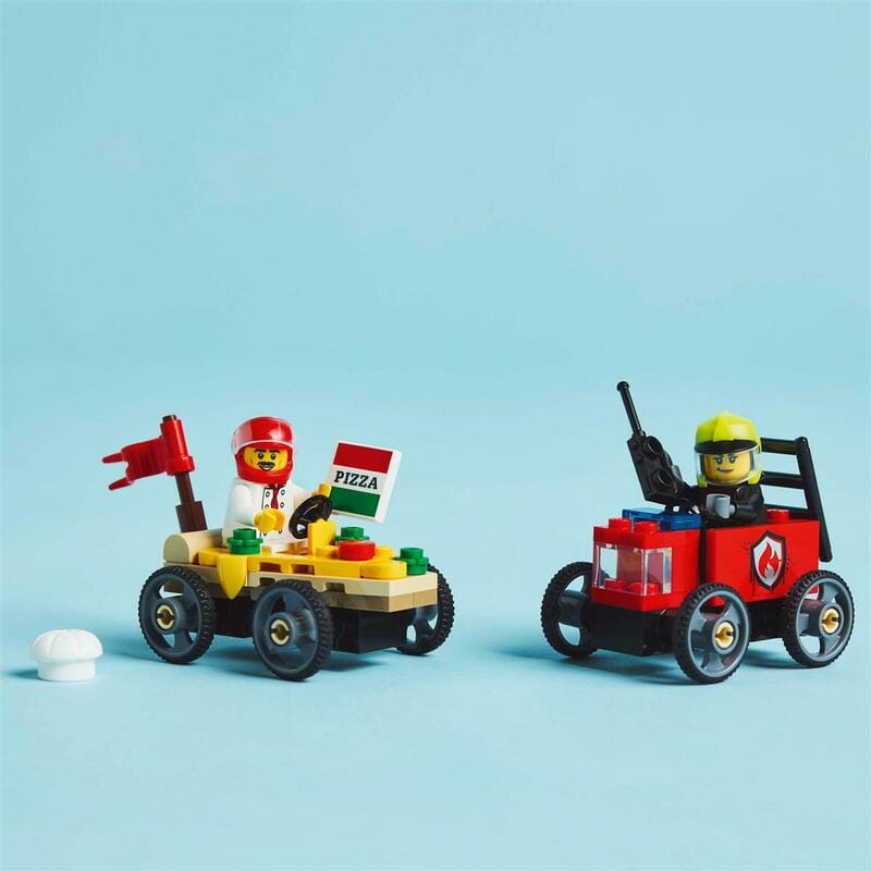 Конструктор LEGO City «Піца-авто проти пожежної машини» Набір перегонів (60458)