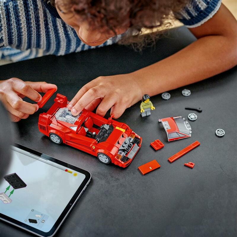 Конструктор LEGO Speed Champions Суперкар Ferrari F40 (76934)