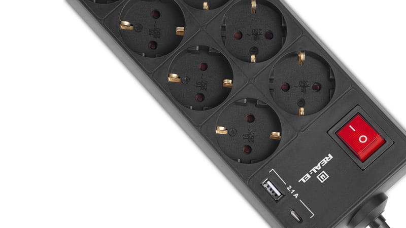 Фільтр живлення REAL-EL RS-Protect 805 3м Black (EL122300043)