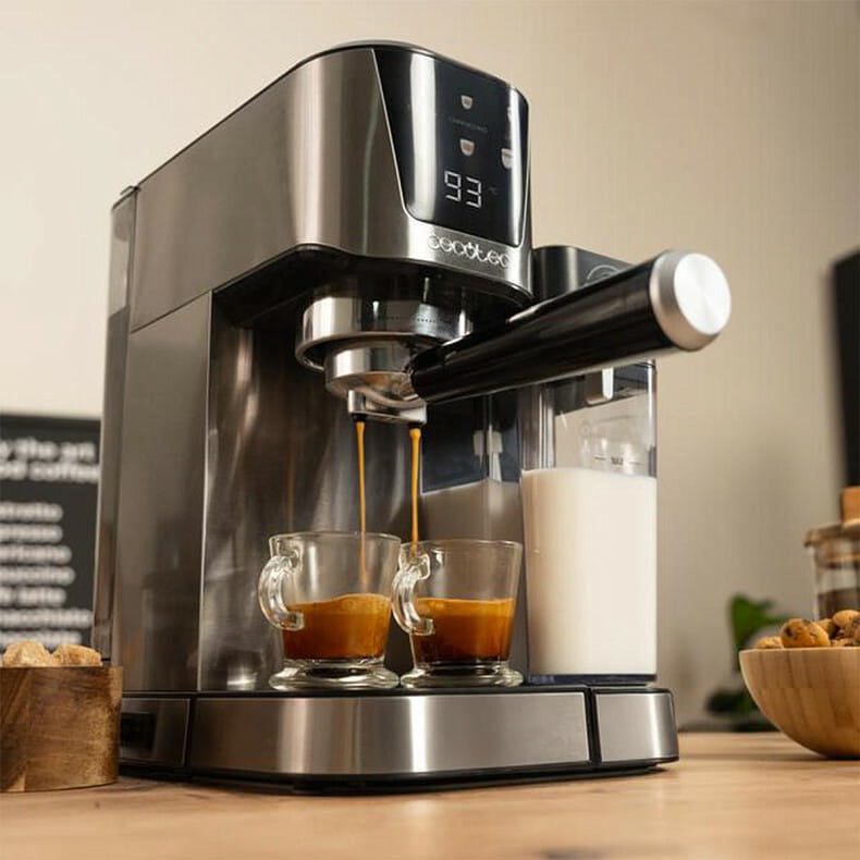 Кофеварка Cecotec Power Espresso 20 Cream (CCTC-00651)