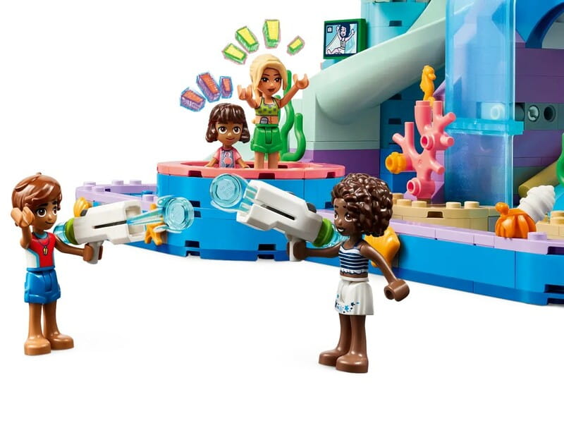 Конструктор LEGO Friends Аквапарк Хартлейк-Сити (42630)