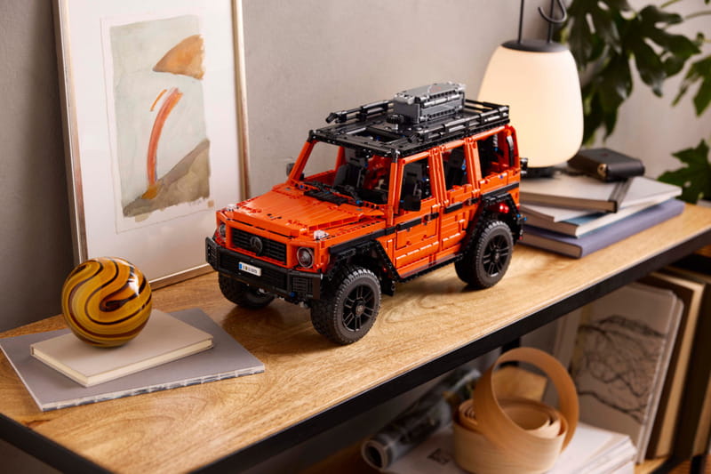 Конструктор LEGO Technic Mercedes-Benz G 500 Professional Line (42177)