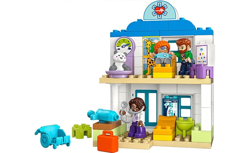 Конструктор LEGO Duplo Town Уперше: візит до лікаря (10449)