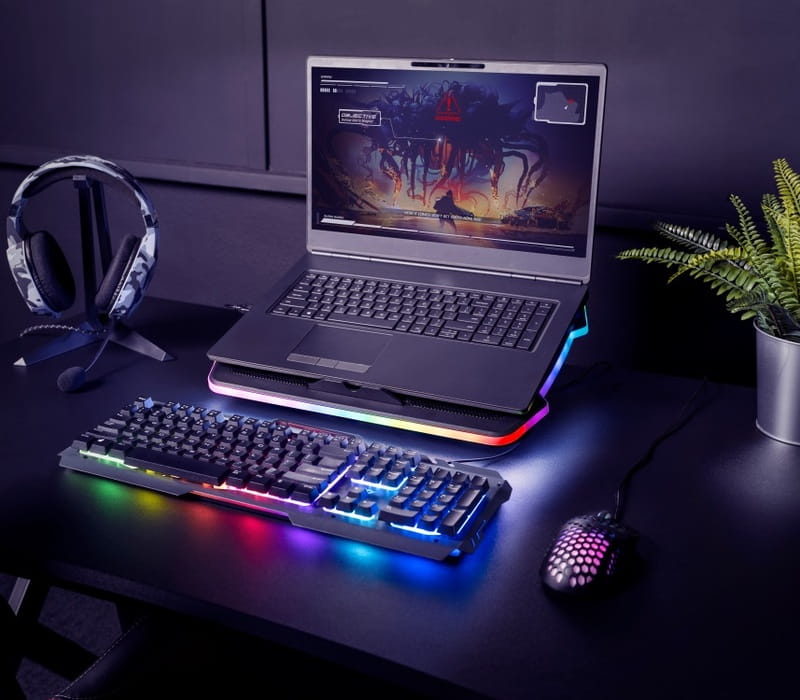 Охлаждающая подставка для ноутбука Trust GXT 1126 Aura 17" Black (24192)