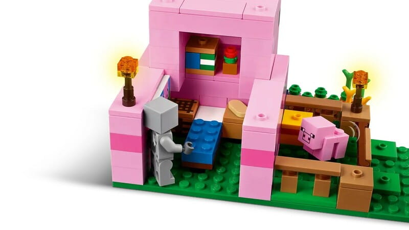 Конструктор LEGO Minecraft Будинок для поросят (21268)